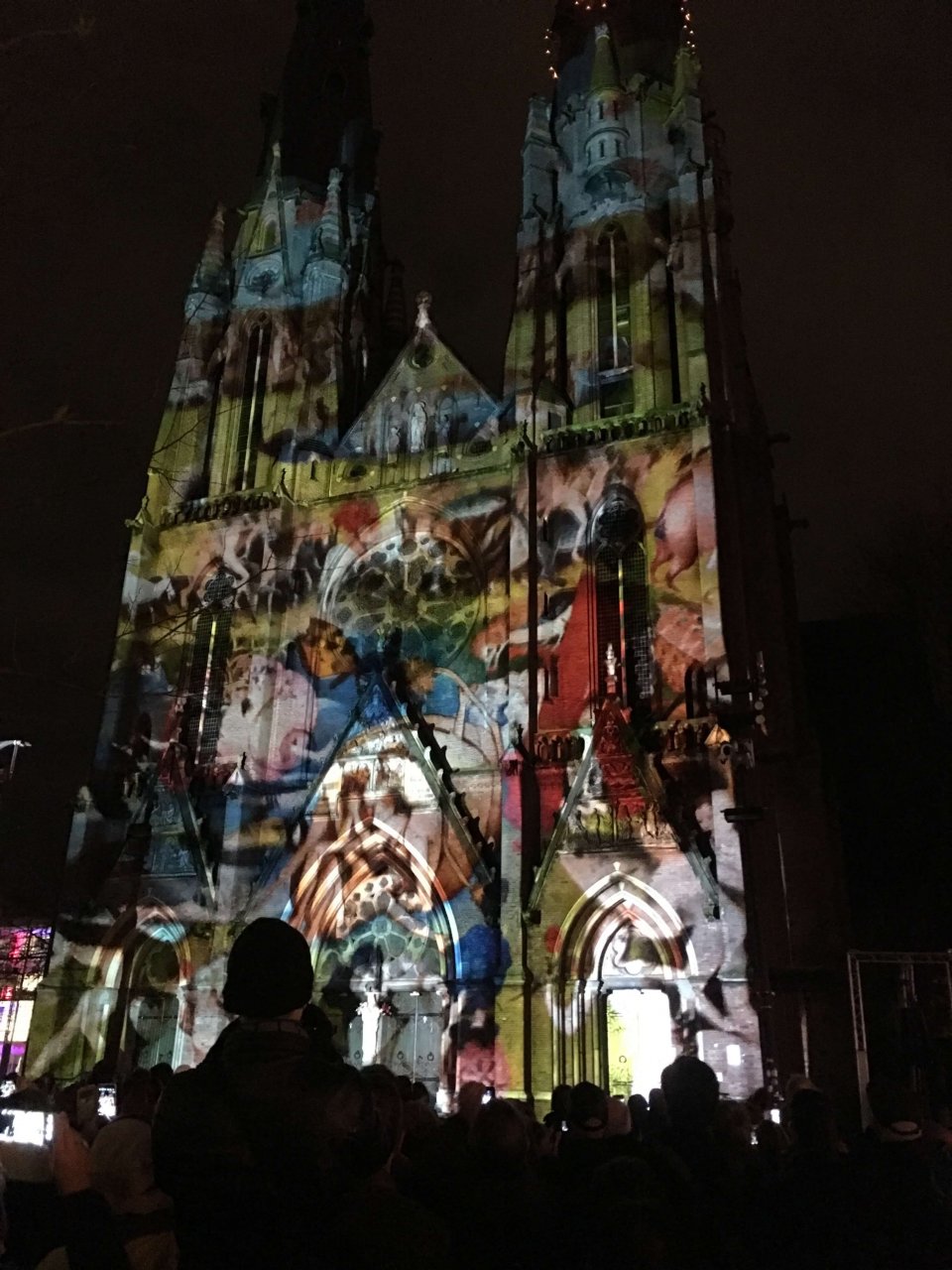 Glow Eindhoven, Catharinakerk