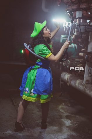 Gamers Like you and me: Nadia